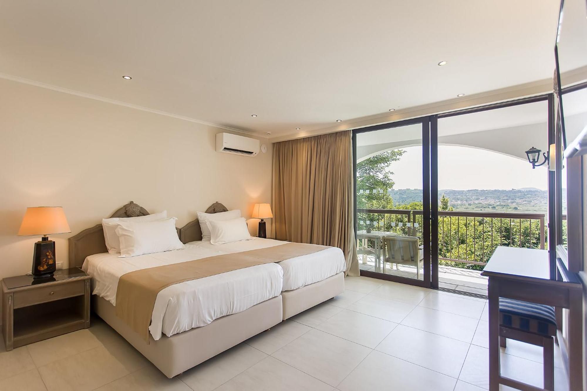 Otel Corfu Palace 5*