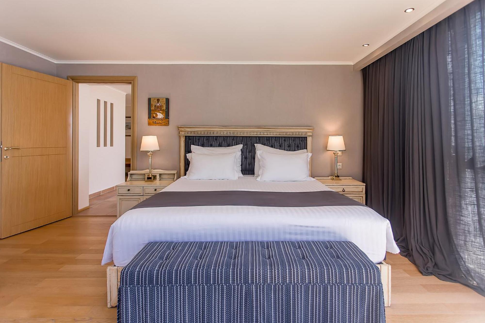 Corfu Palace 5* Pérama